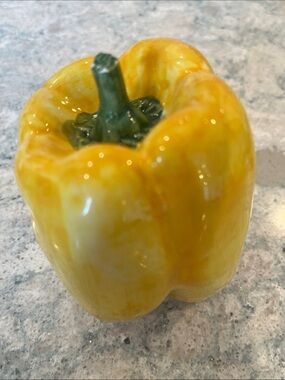 Italian Porcelain Yellow Pepper